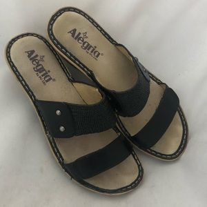 ALEGRIA BLACK SANDALS 38
